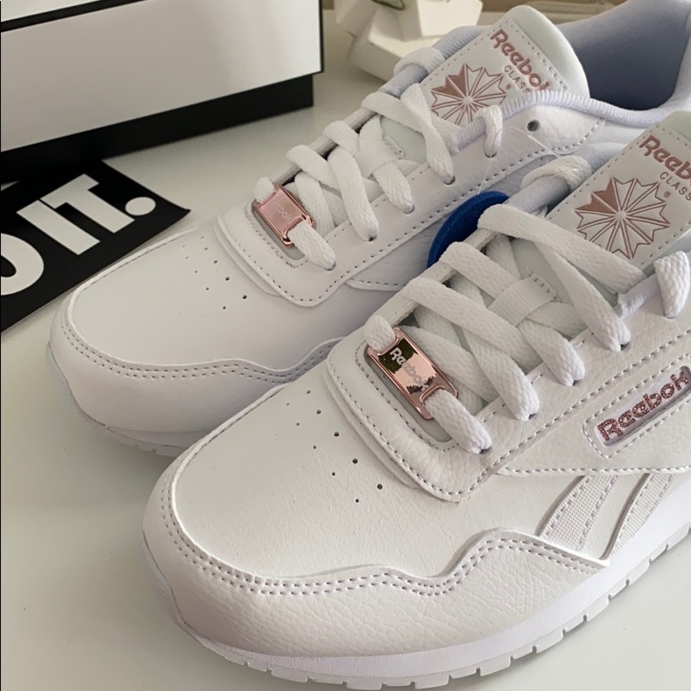 NWT Reebok leather classic white/rose gold - Picture 3 of 8